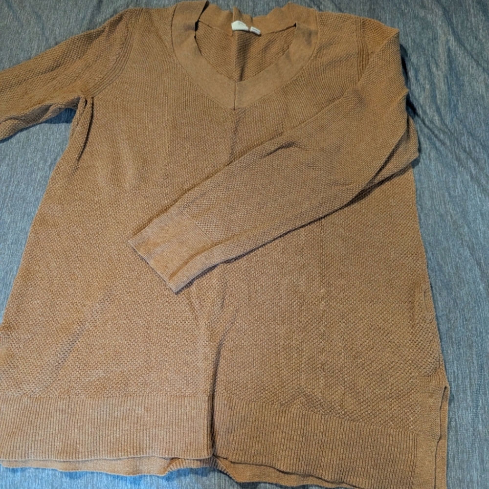 Women's Tan Sweater